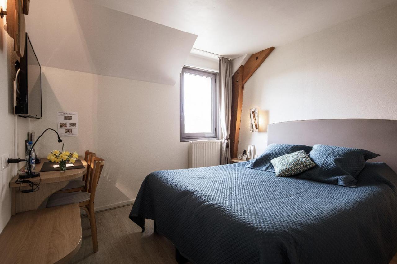 Hôtel Restaurant de la Poste et La Grange Détente, espace bien-être Châteauneuf-de-Randon Quarto foto