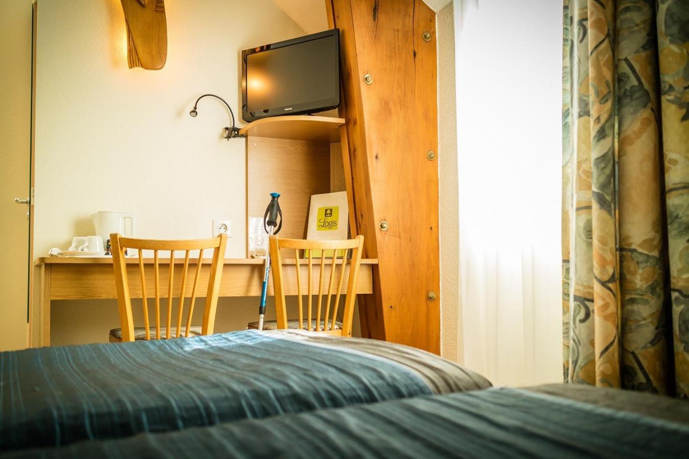 Hôtel Restaurant de la Poste et La Grange Détente, espace bien-être Châteauneuf-de-Randon Quarto foto